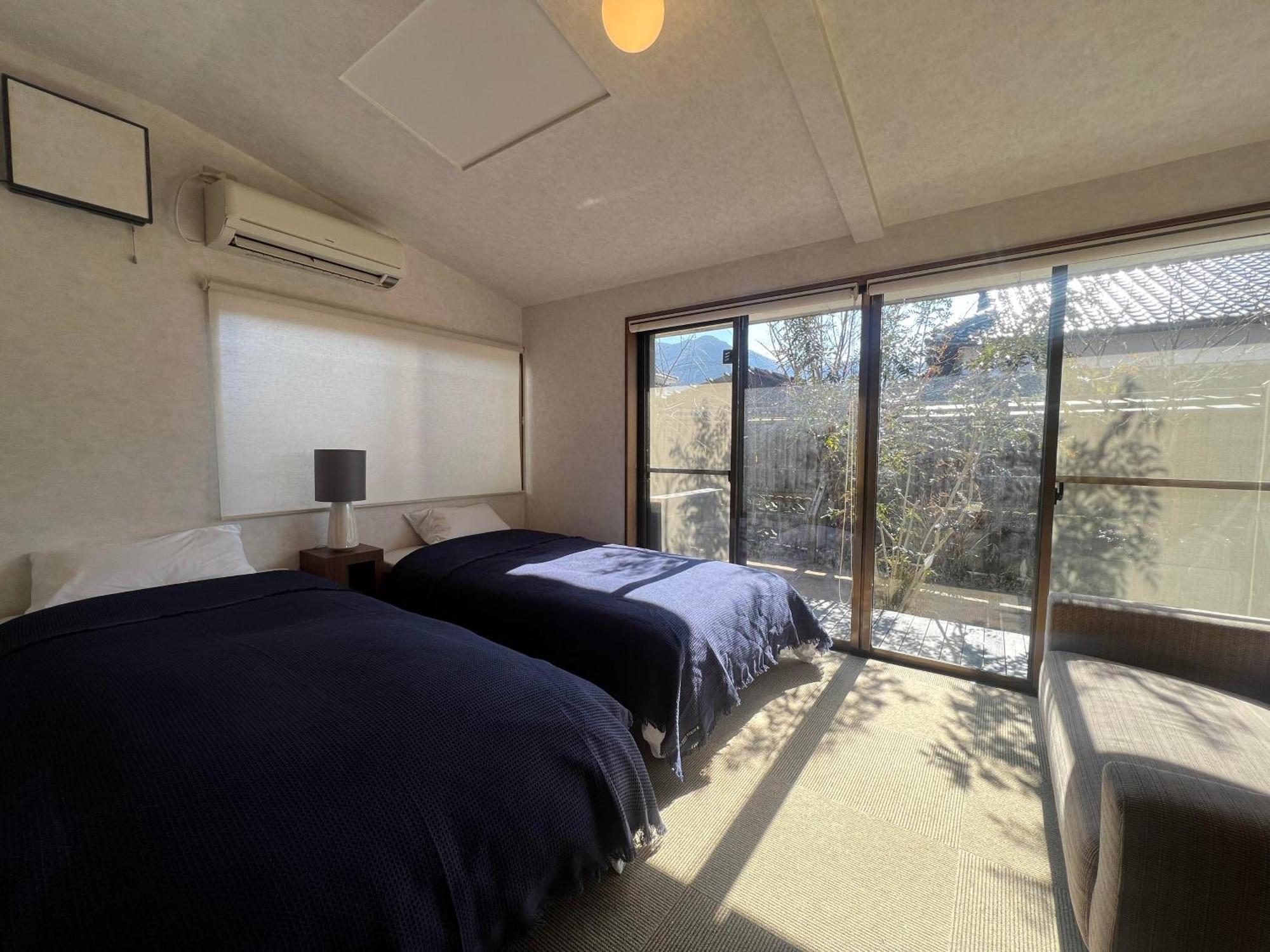 Assi House Hotel Yufu Exterior photo